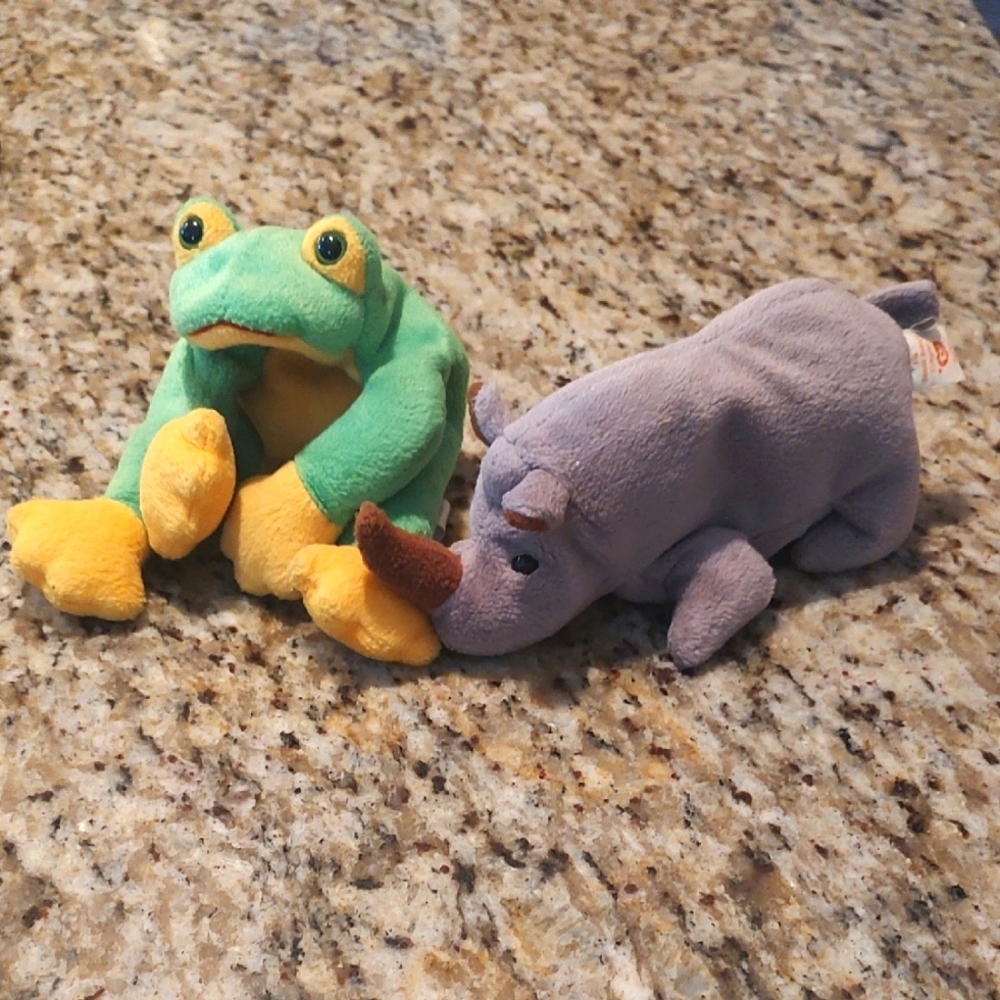 2 Beanie Babies: "Smoochy" the Frog & "Spike" the Rhino